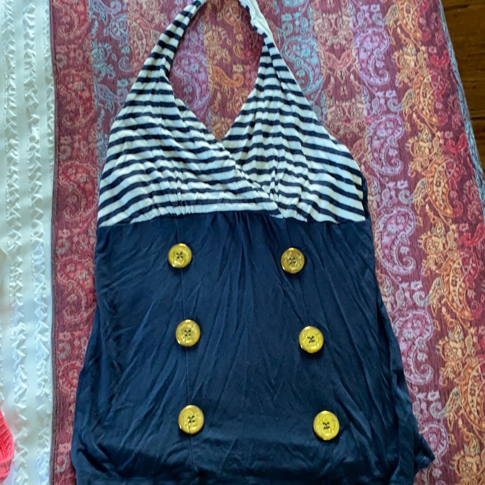 Venus halter top size 6